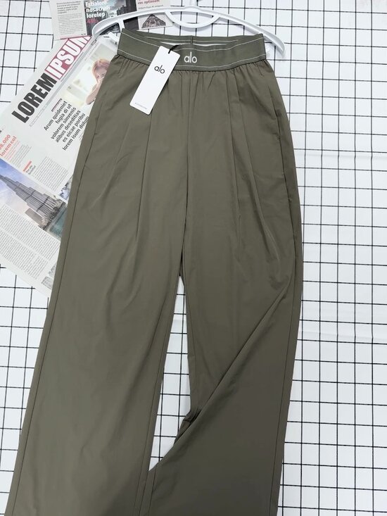 ALO Yoga Pants - NWT Alo Yoga Suit Up Trouser Olive💘Wide Leg/Loose fit Women's pants
